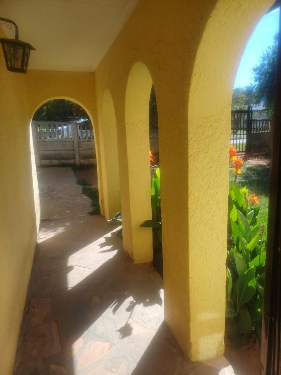 Kempton Park Lodge Birch Acres Kempton Park Extérieur photo