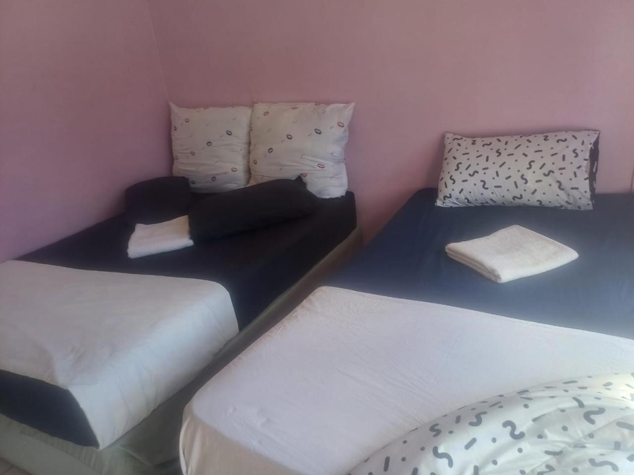 Kempton Park Lodge Birch Acres Kempton Park Extérieur photo